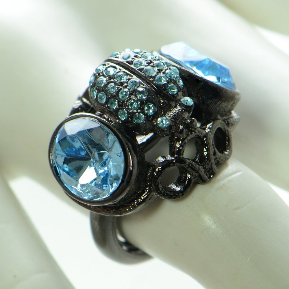 Oscar de la Renta Crystal Ladybug Ring